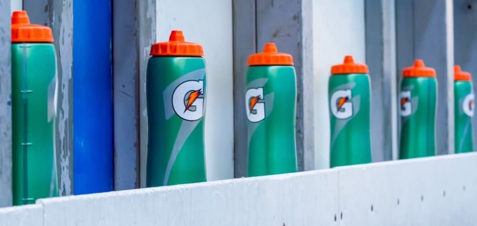 beter presteren door je mond te spoelen met sportdrank